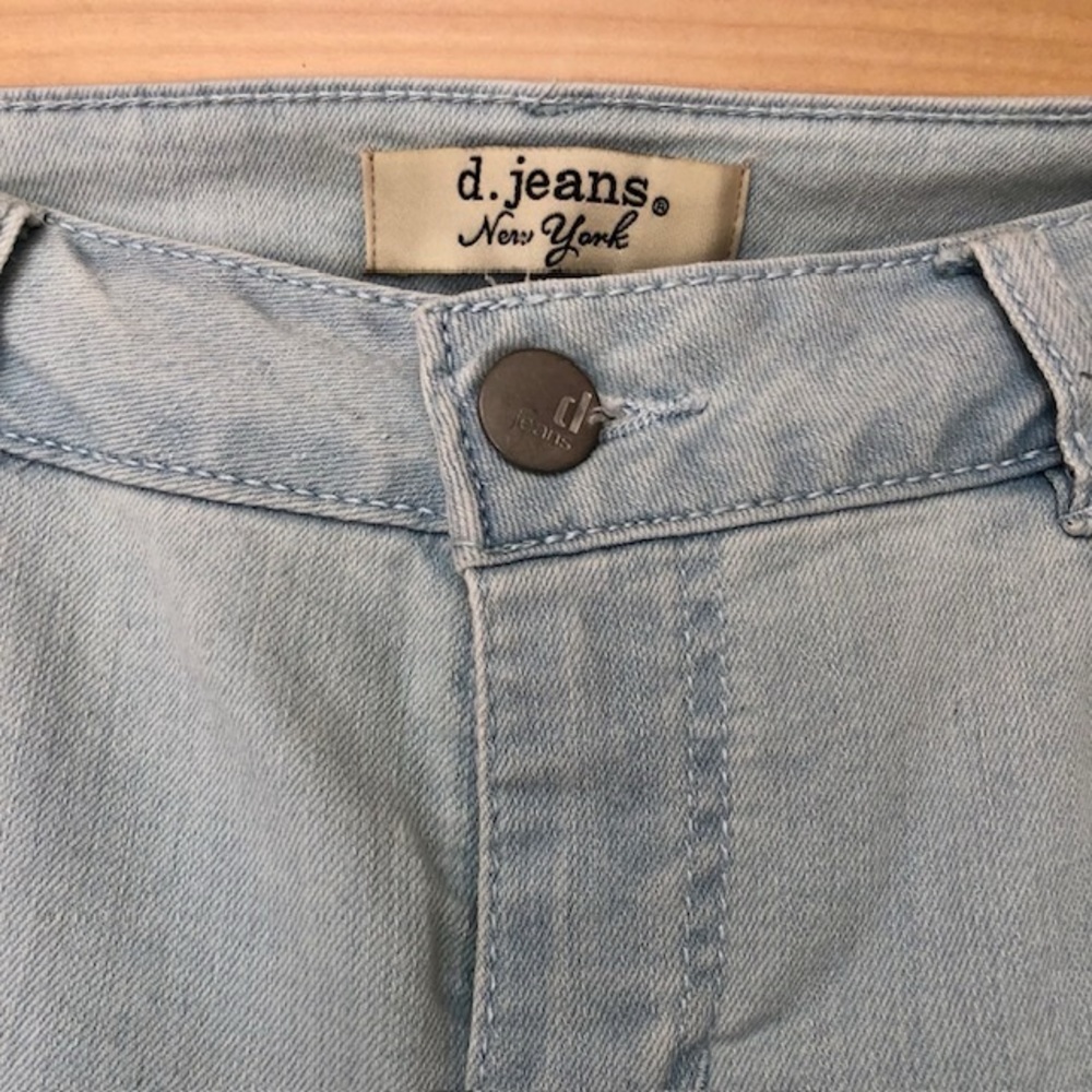 D Jeans,light washed blue,skinny capri jeans.Size 10 - Picture 4 of 11
